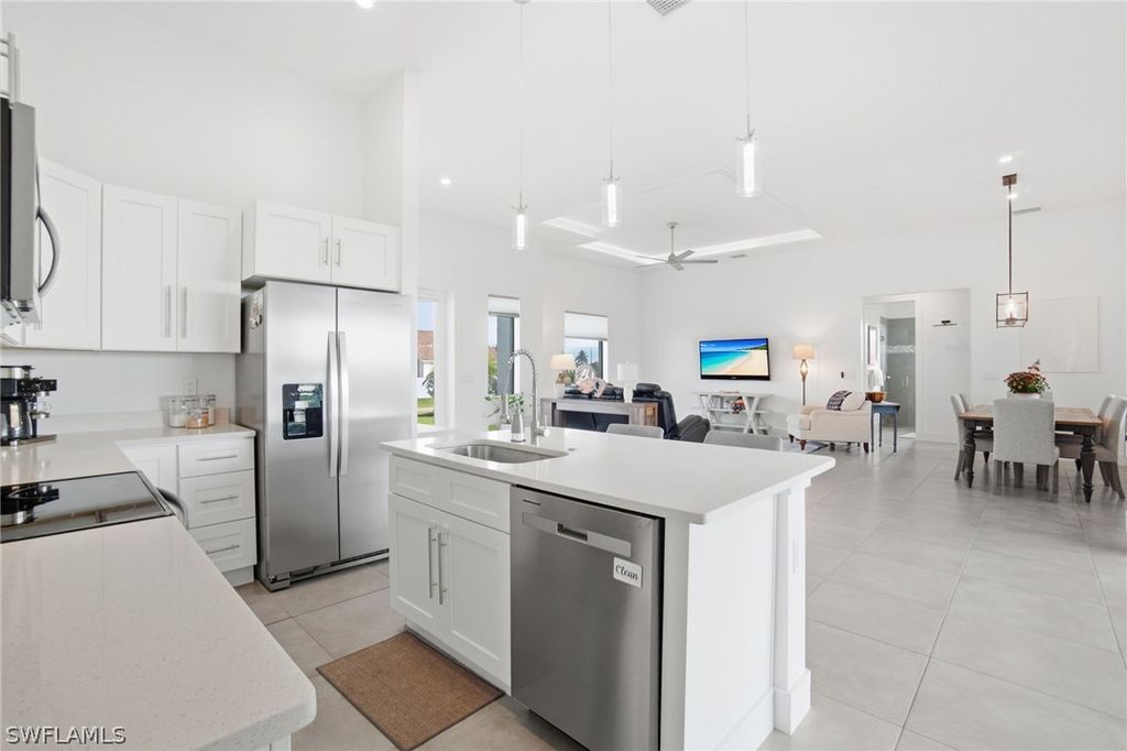 2522 NW 1st TER, Cape Coral, FL 33993