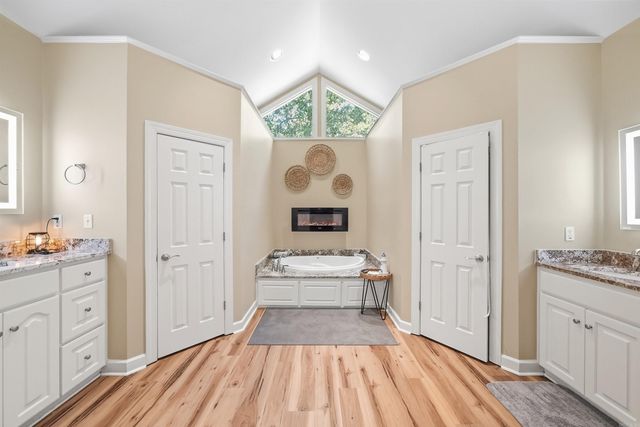 19614 Hunters Woods Drive, Little Rock, AR 72210