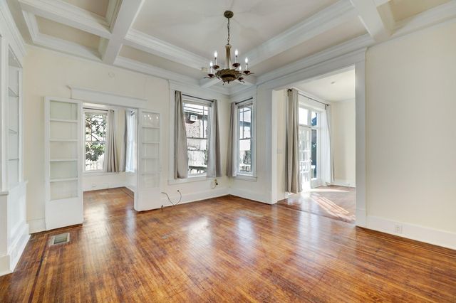 222 Marshall Street, Houston, TX 77006