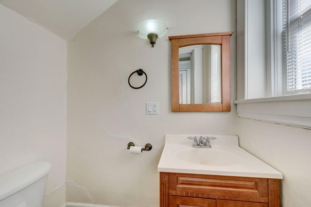 222 Marshall Street, Houston, TX 77006