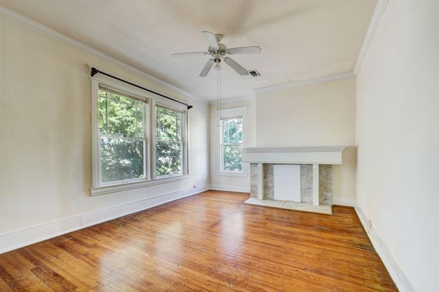 222 Marshall Street, Houston, TX 77006