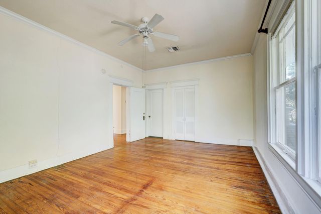 222 Marshall Street, Houston, TX 77006