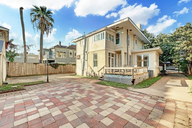 222 Marshall Street, Houston, TX 77006