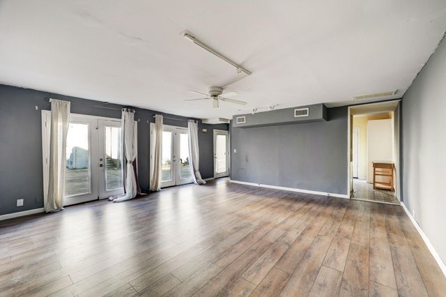 222 Marshall Street, Houston, TX 77006
