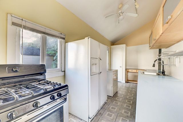 222 Marshall Street, Houston, TX 77006