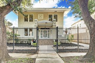 222 Marshall Street, Houston, TX 77006