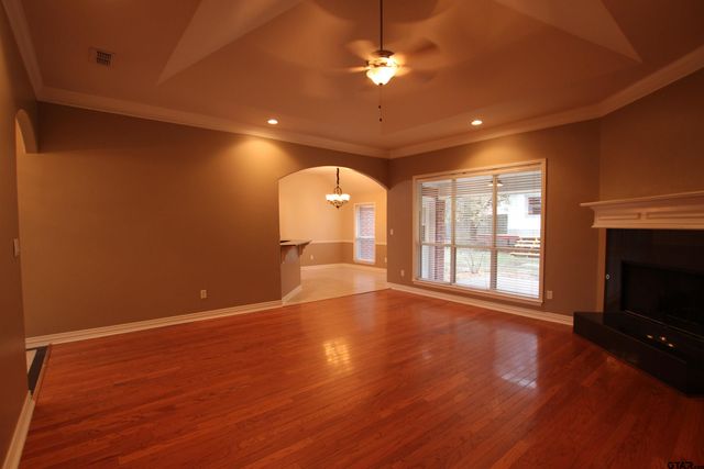 2092 Rana Park, Flint, TX 75762