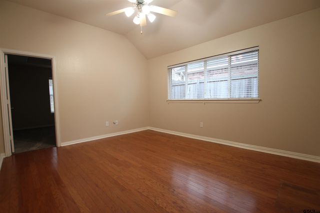 2092 Rana Park, Flint, TX 75762