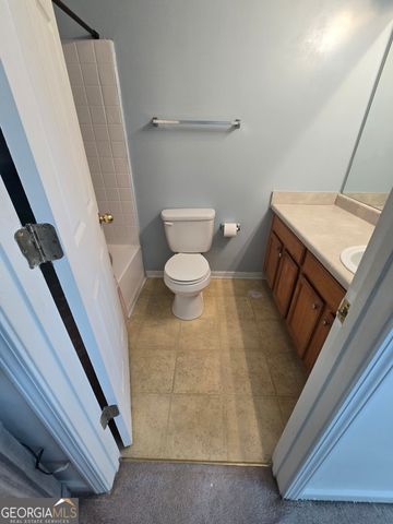 6109 Hickory Lane Drive, Union City, GA 30291