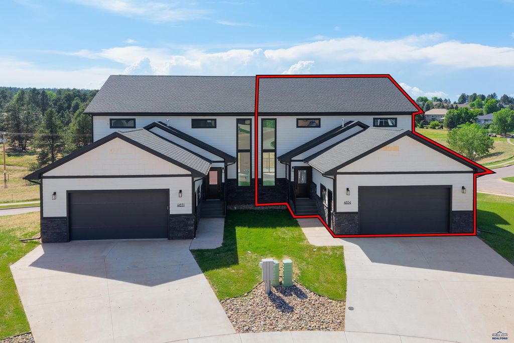 4654 WICKHAM CT, Rapid City, SD 57702