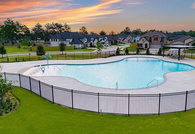 21926 Sam Raburn Drive, Tomball, TX 77375