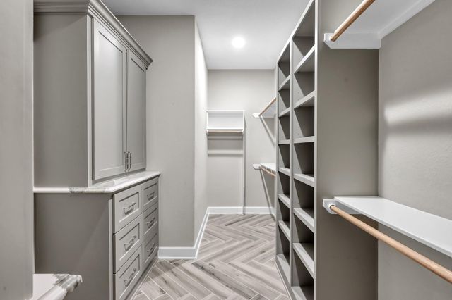 126 Fluorite Court, Huntsville, TX 77340