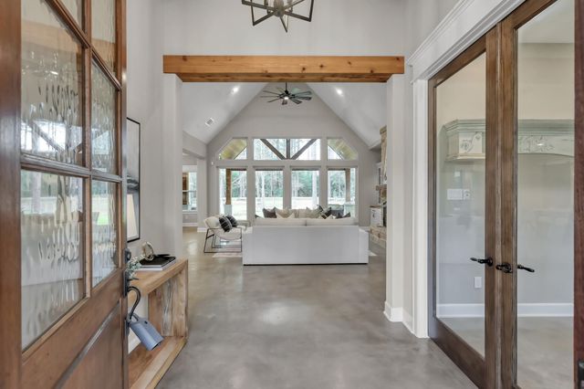 126 Fluorite Court, Huntsville, TX 77340