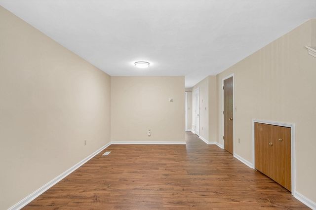 11 Kennedy Drive 11, Chelmsford, MA 01863