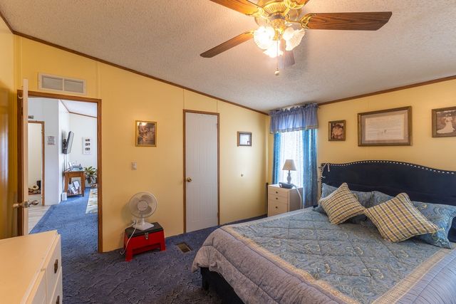 119 Fred Rd, Bon Aqua, TN 37025