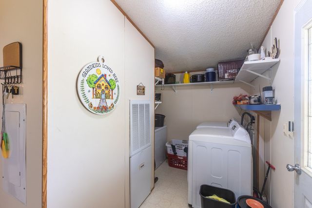 119 Fred Rd, Bon Aqua, TN 37025