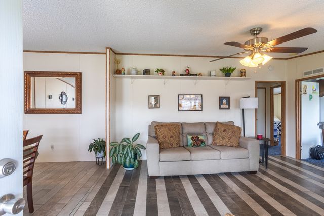 119 Fred Rd, Bon Aqua, TN 37025