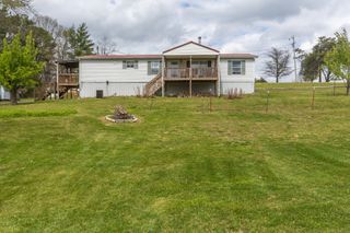 119 Fred Rd, Bon Aqua, TN 37025