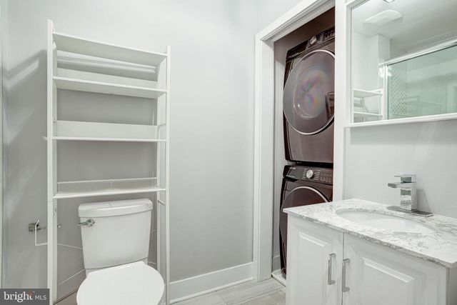 2526 E ALBERT ST, Philadelphia, PA 19125