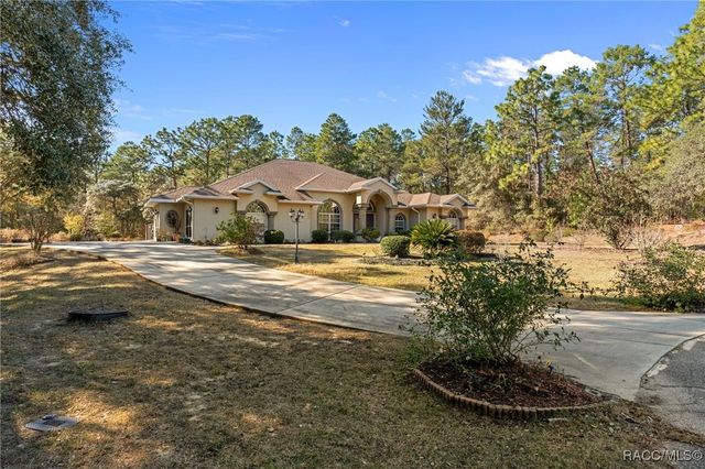 6052 N Pueblo Terrace, Beverly Hills, FL 34465