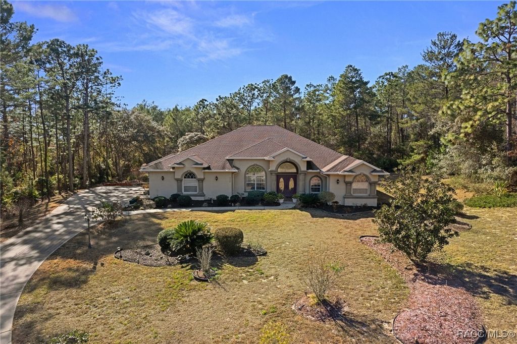 6052 N Pueblo Terrace, Beverly Hills, FL 34465