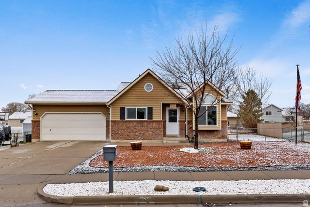 254 N 1600 W, West Point, UT 84015