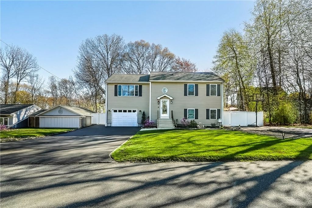 136 Bishop Hill Road, Johnston, RI 02919