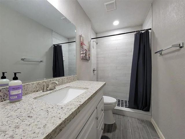 9306 Bankside Drive, Houston, TX 77031