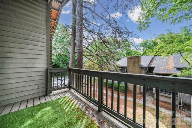 5026 Sardis Road, Charlotte, NC 28270