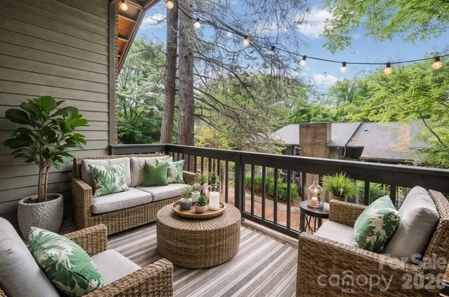 5026 Sardis Road, Charlotte, NC 28270