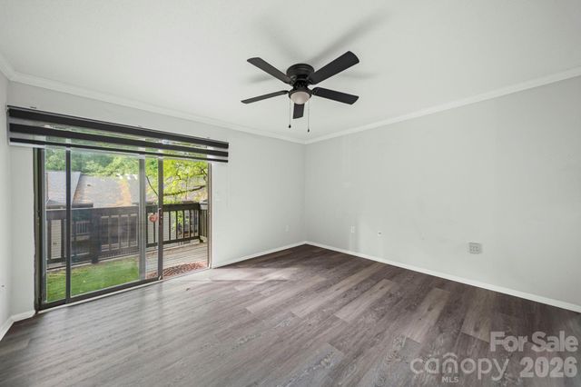 5026 Sardis Road, Charlotte, NC 28270