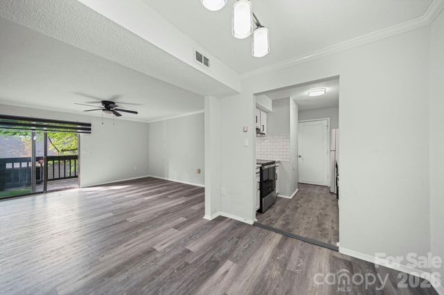 5026 Sardis Road, Charlotte, NC 28270