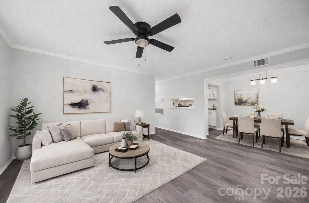 5026 Sardis Road, Charlotte, NC 28270