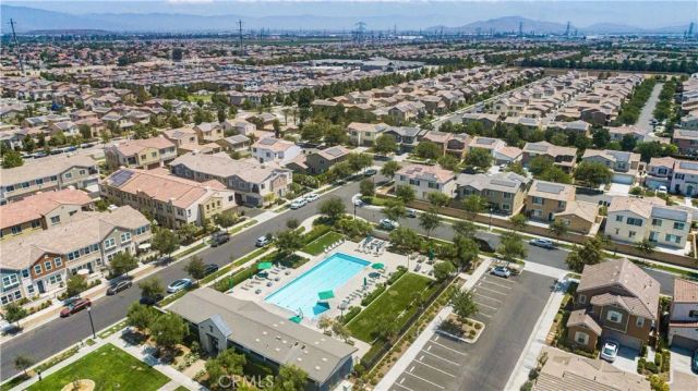 2818 E Berry Loop Privado 77, Ontario, CA 91761