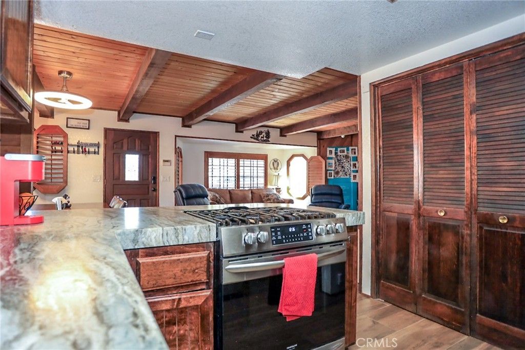 Image 13 of property listing at 875 D Lane, Big Bear City, CA 92314
