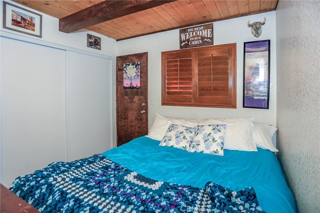 Image 16 of property listing at 875 D Lane, Big Bear City, CA 92314