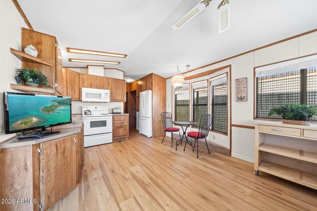 17200 W BELL Road 652, Surprise, AZ 85374