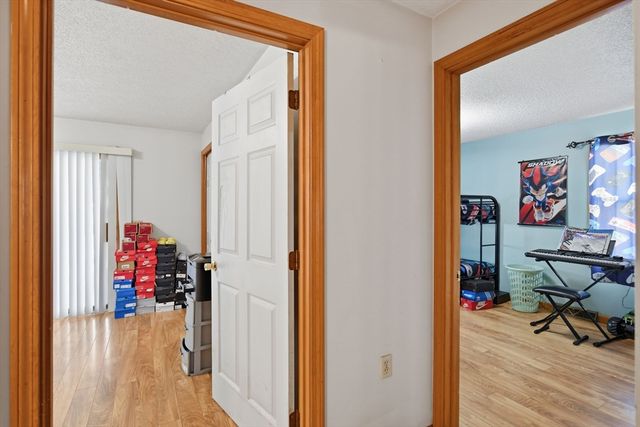 222 Edendale St, Springfield, MA 01104