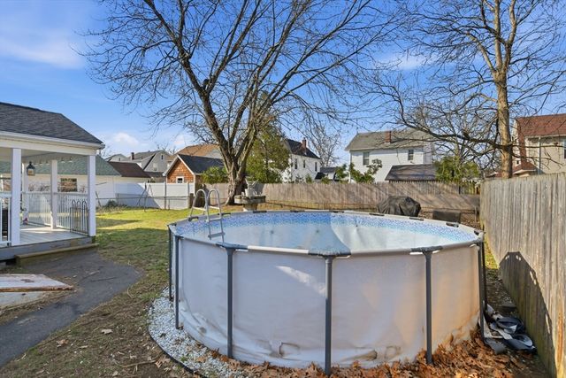 222 Edendale St, Springfield, MA 01104