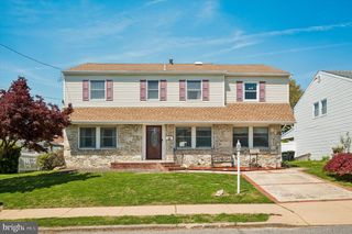 13036 RICHWOOD RD, Philadelphia, PA 19116