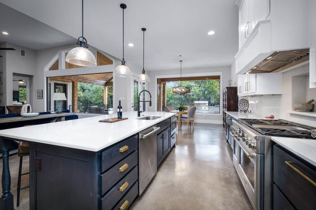 1226 Wild Rose DR, New Braunfels, TX 78132