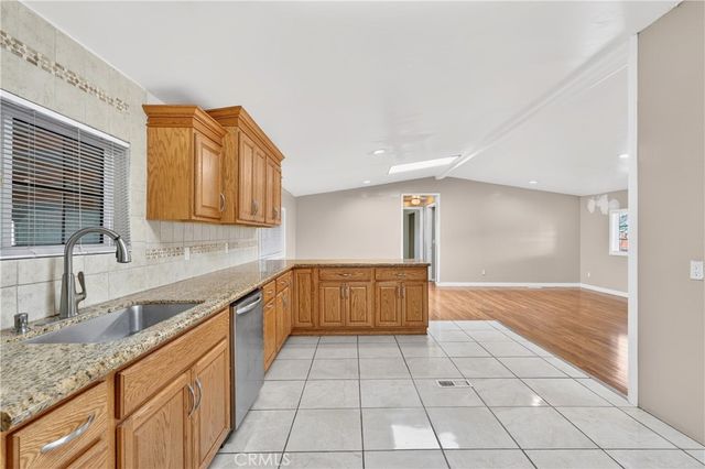 5450 N Paramount 169, Long Beach, CA 90805