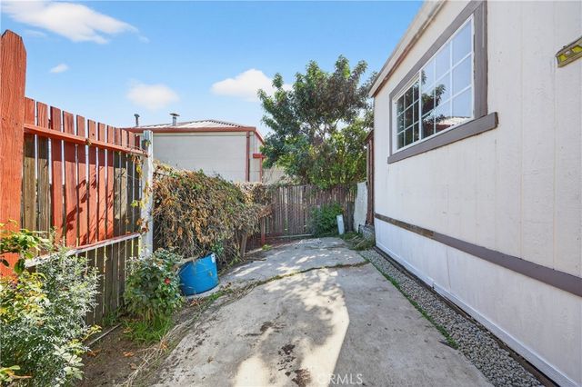 5450 N Paramount 169, Long Beach, CA 90805