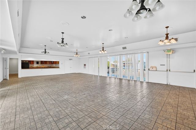 5450 N Paramount 169, Long Beach, CA 90805