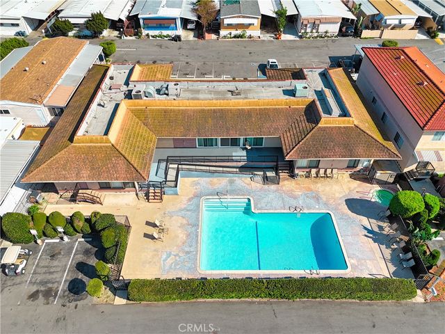 5450 N Paramount 169, Long Beach, CA 90805