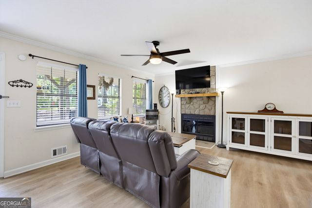 437 SCHOOL Road, Dallas, GA 30132