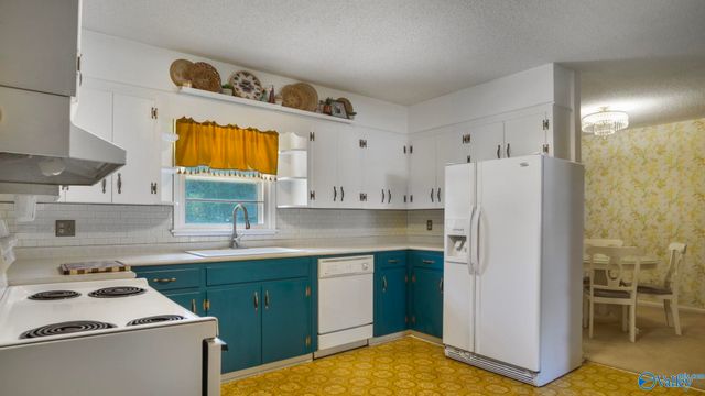 519 SW Carolyn Street, Decatur, AL 35601