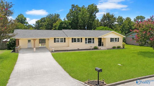 519 SW Carolyn Street, Decatur, AL 35601