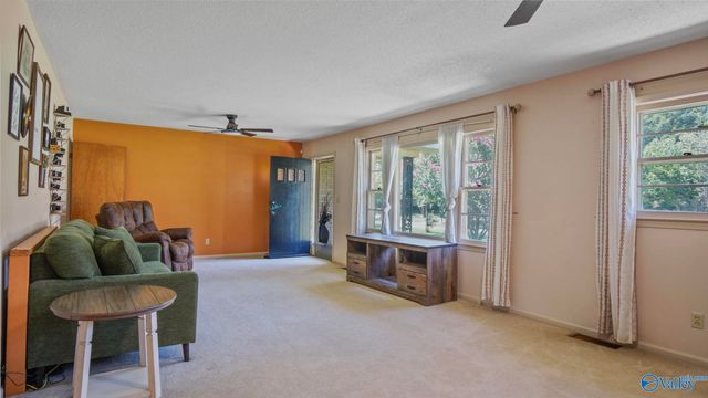 519 SW Carolyn Street, Decatur, AL 35601