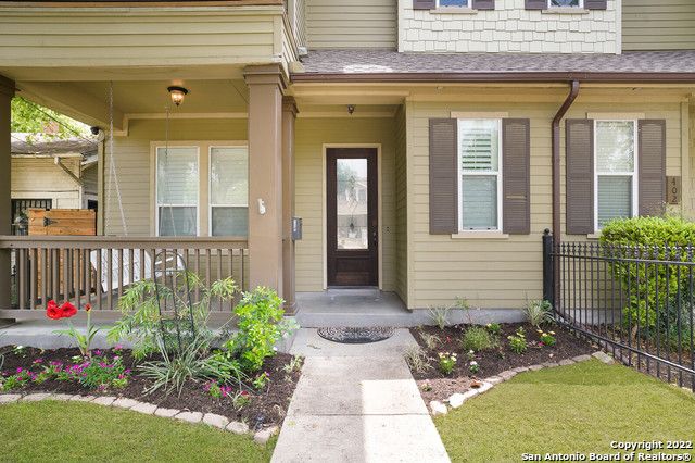 404 E COURTLAND PL, San Antonio, TX 78212